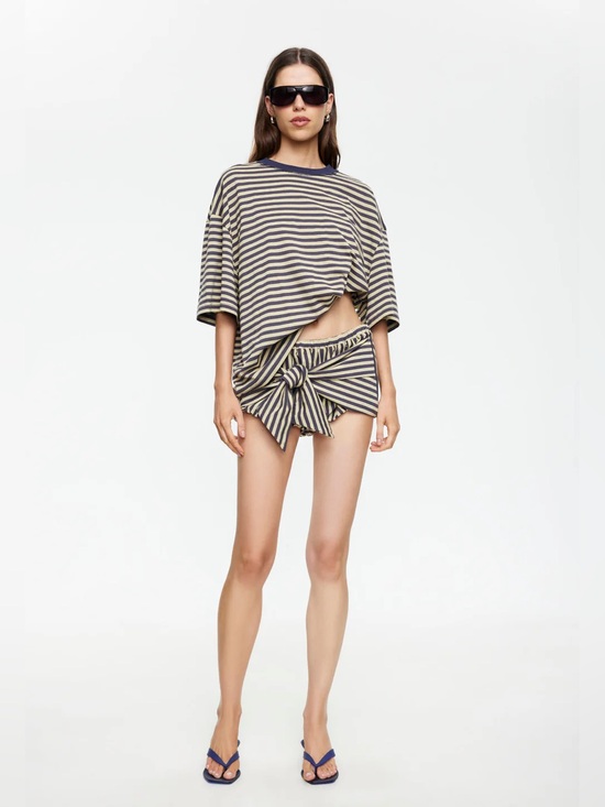 Lioness Tops - Lioness Bloom Short Sleeve | beige stripe A5